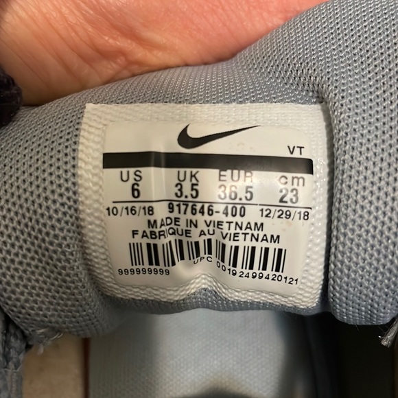 Women’s Nike Air Max 97 - Picture 4 of 9